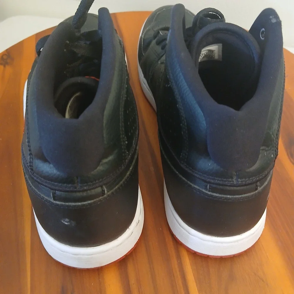 Jordan Access Mens 11.5 Black Red Basketball Shoes Sneakers AR3762-001